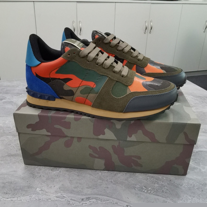 Valentino Sneakers